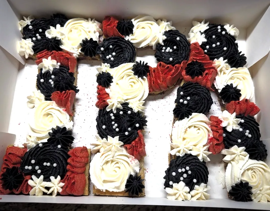 Cookie cake by Jadey — 12