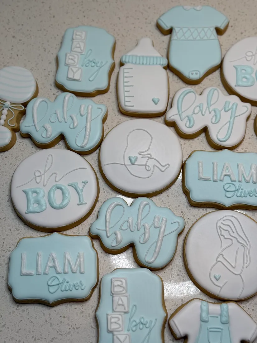 Decorated royal-icing cookies by Jadey — 6